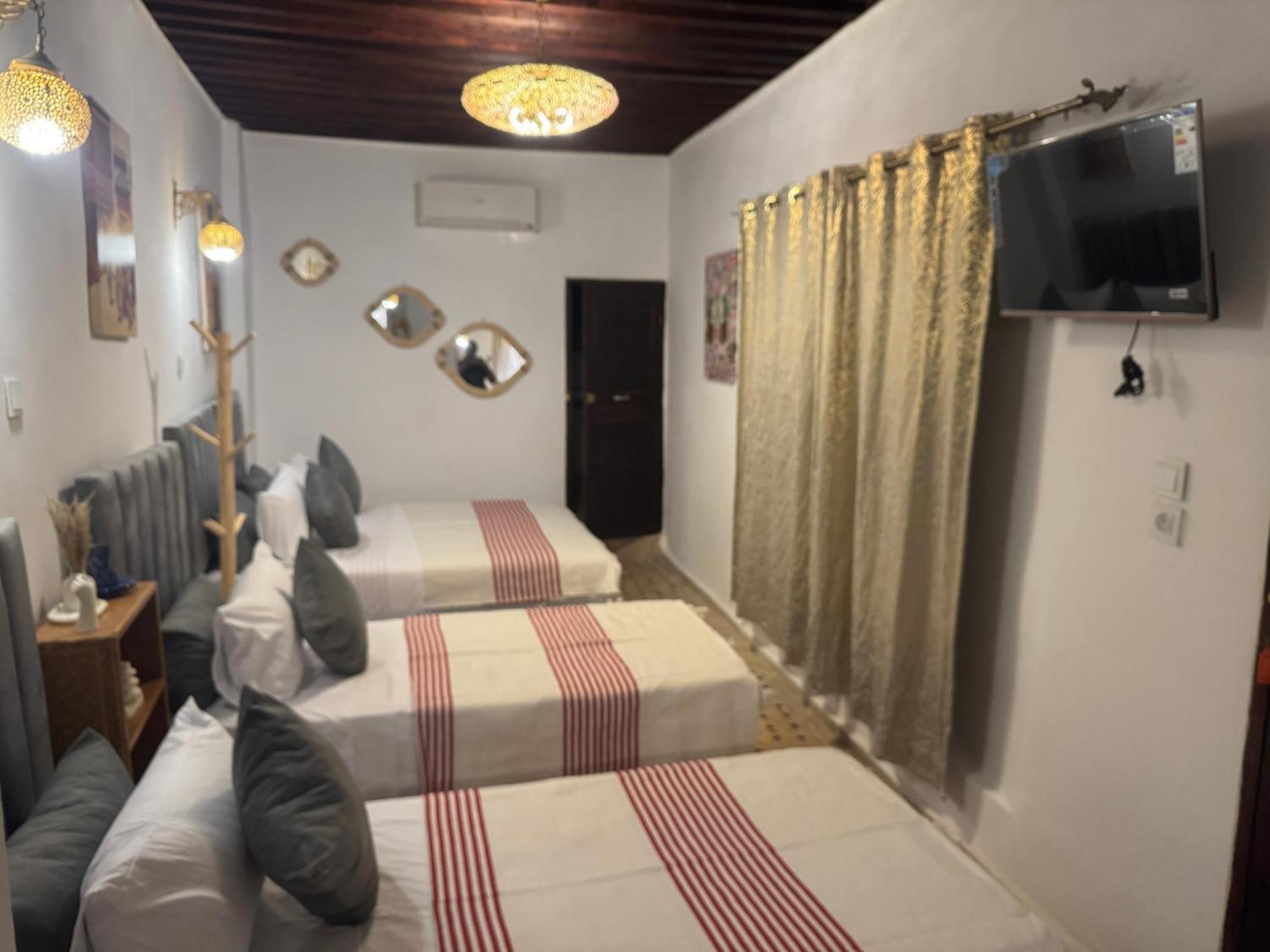 Dar Shauala Hotel Fez Bagian luar foto